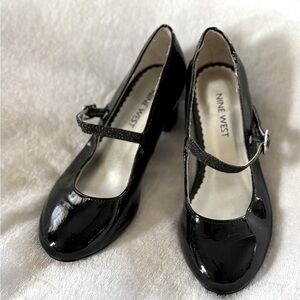 Nine West Mary Jane-Size 1M